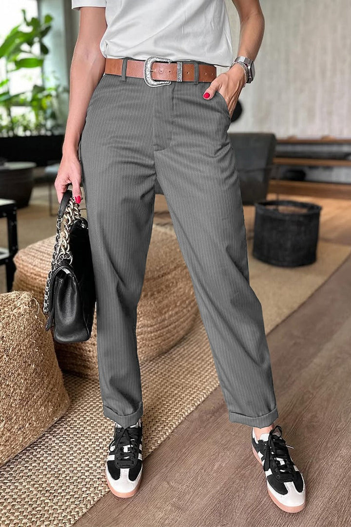 Pantalon de costume court à rayures décontracté