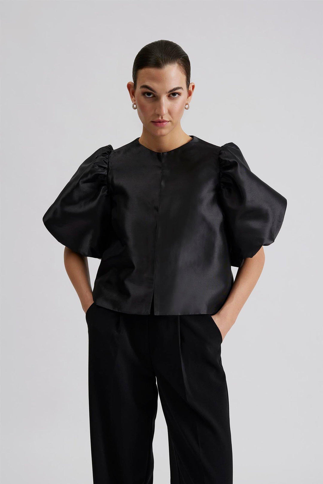 Chemise Cleo – Élégance aérée avec manches ballon